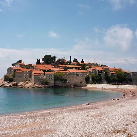 Lovely Apartment Sveti Stefan Exterior photo